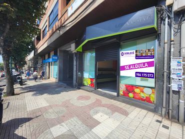 Local comercial en alquiler en Centro Urbano