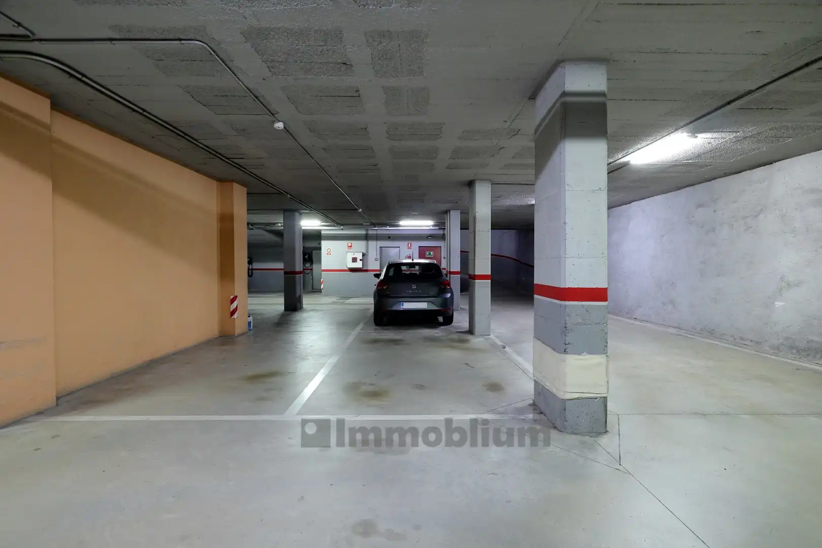 Parkplatz von Garage zum Verkauf in Mataró