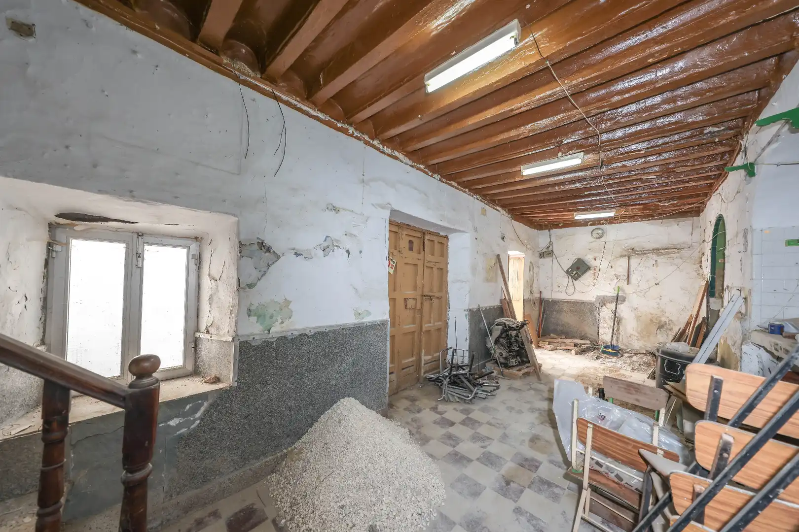 Houses for sale in Casarabonela