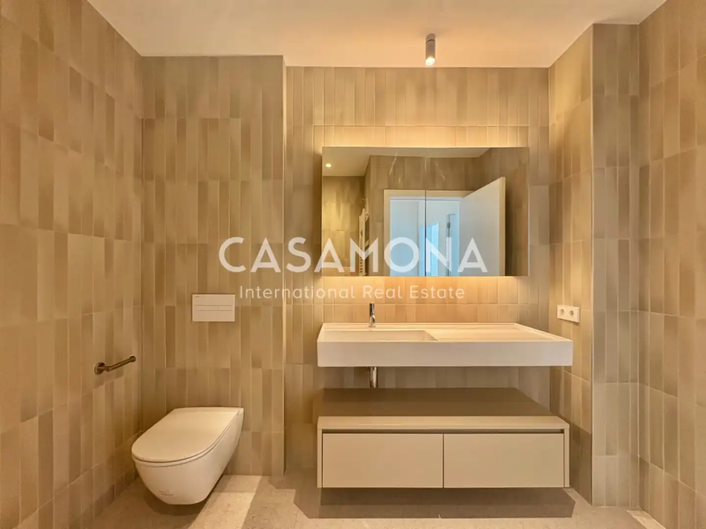 Baño de Ático en venta en Barcelona con Aire acondicionado, Calefacción y Terraza