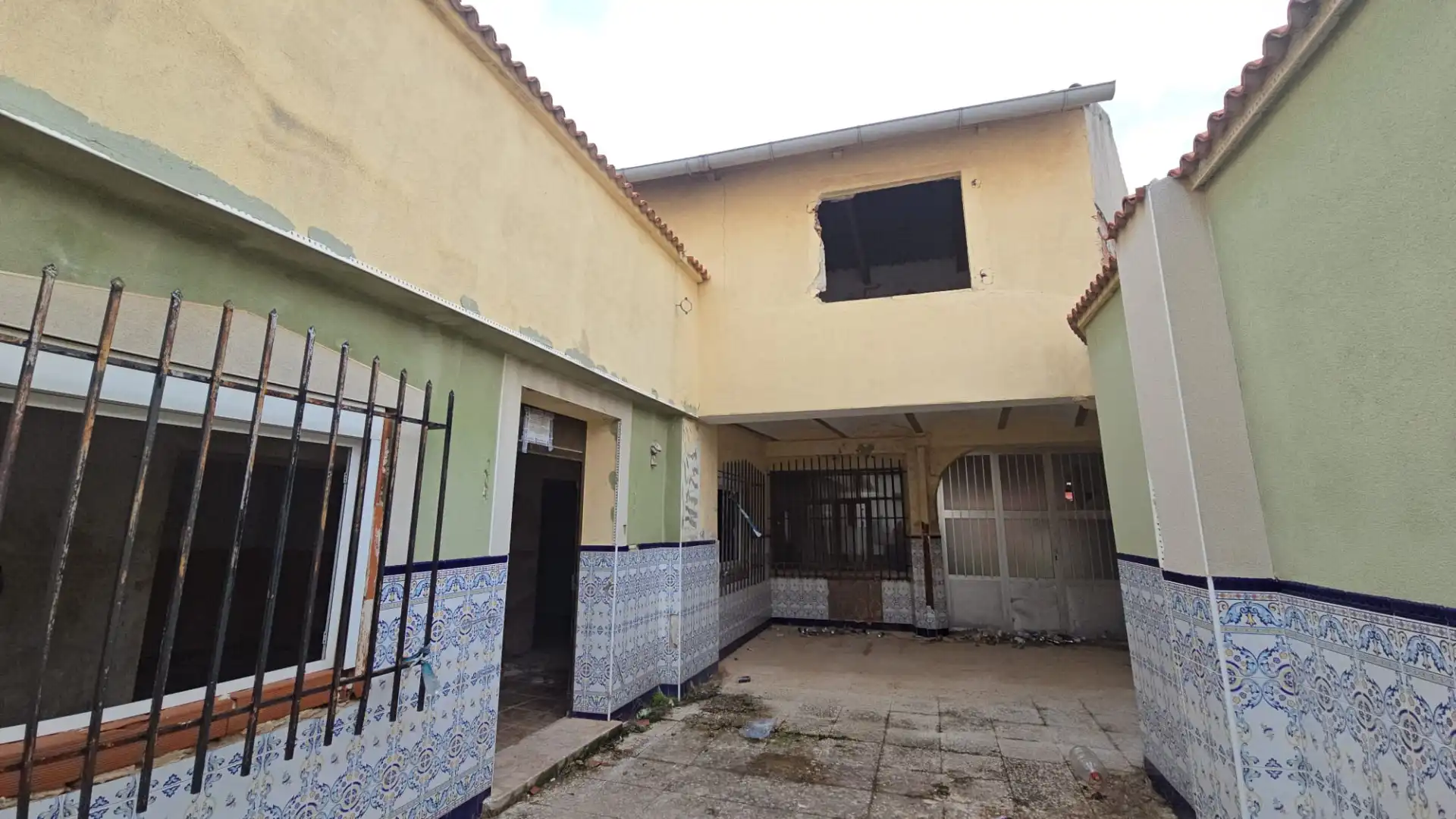Vista exterior de Casa o chalet en venta en Pedro Muñoz