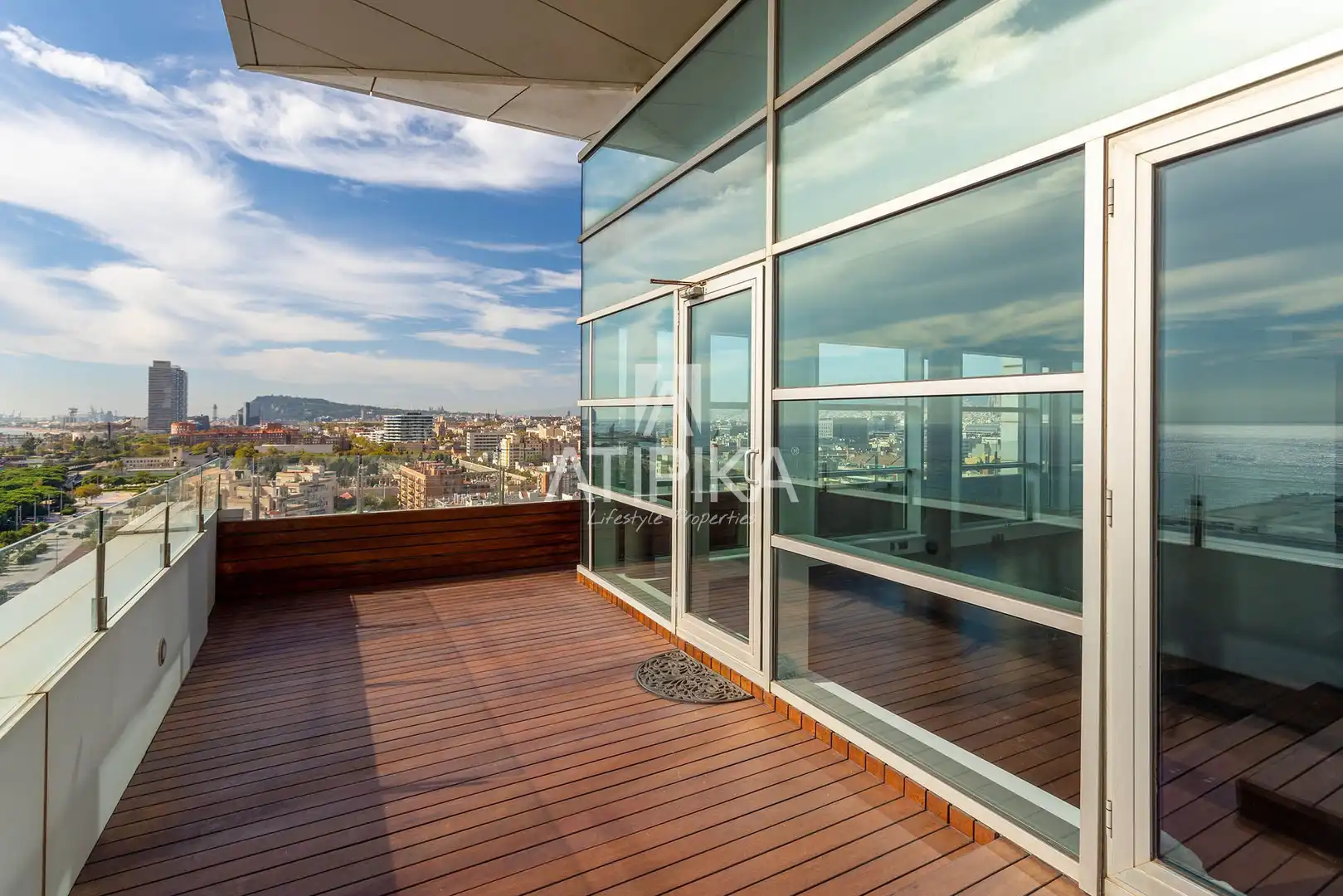 Terraza de Ático en venta en Barcelona con Aire acondicionado, Parquet y Terraza