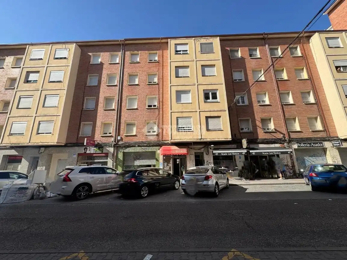 Vista exterior de Pis en venda en Palencia amb Calefacció i Parquet