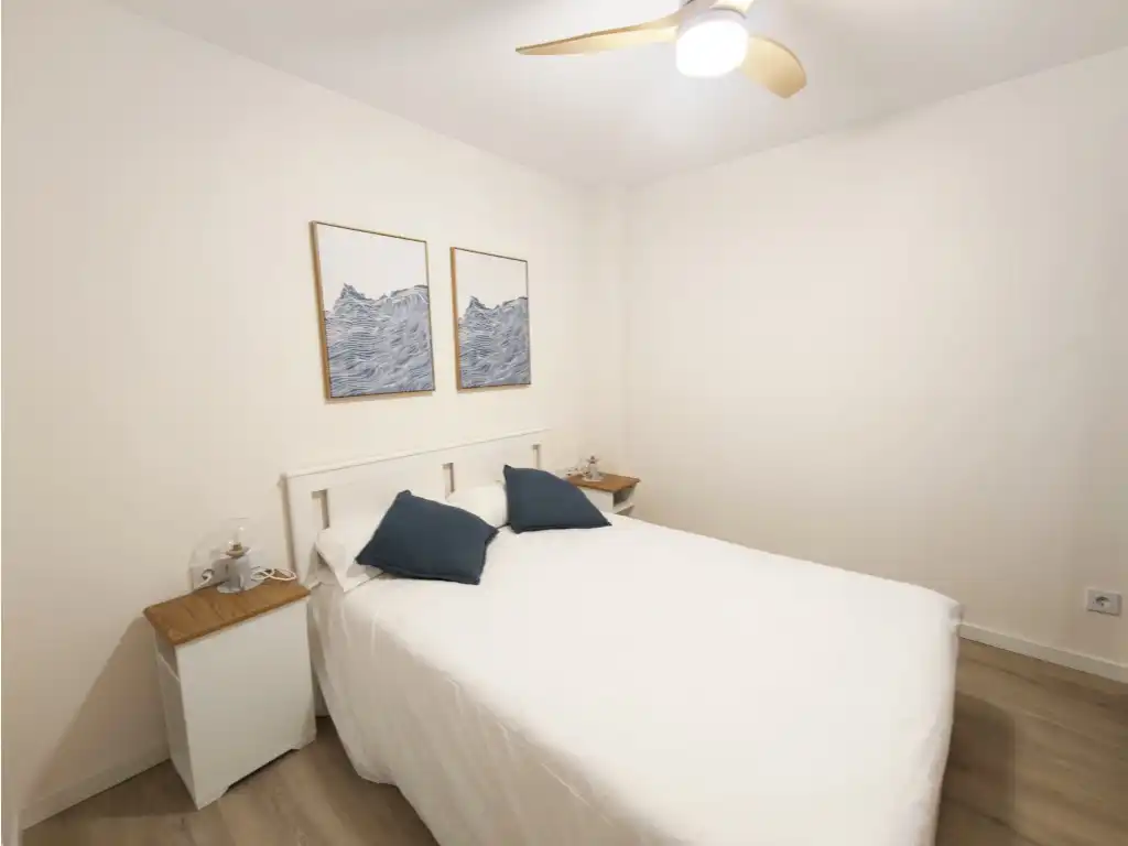 Schlafzimmer von Wohnungen zur Miete in Palamós