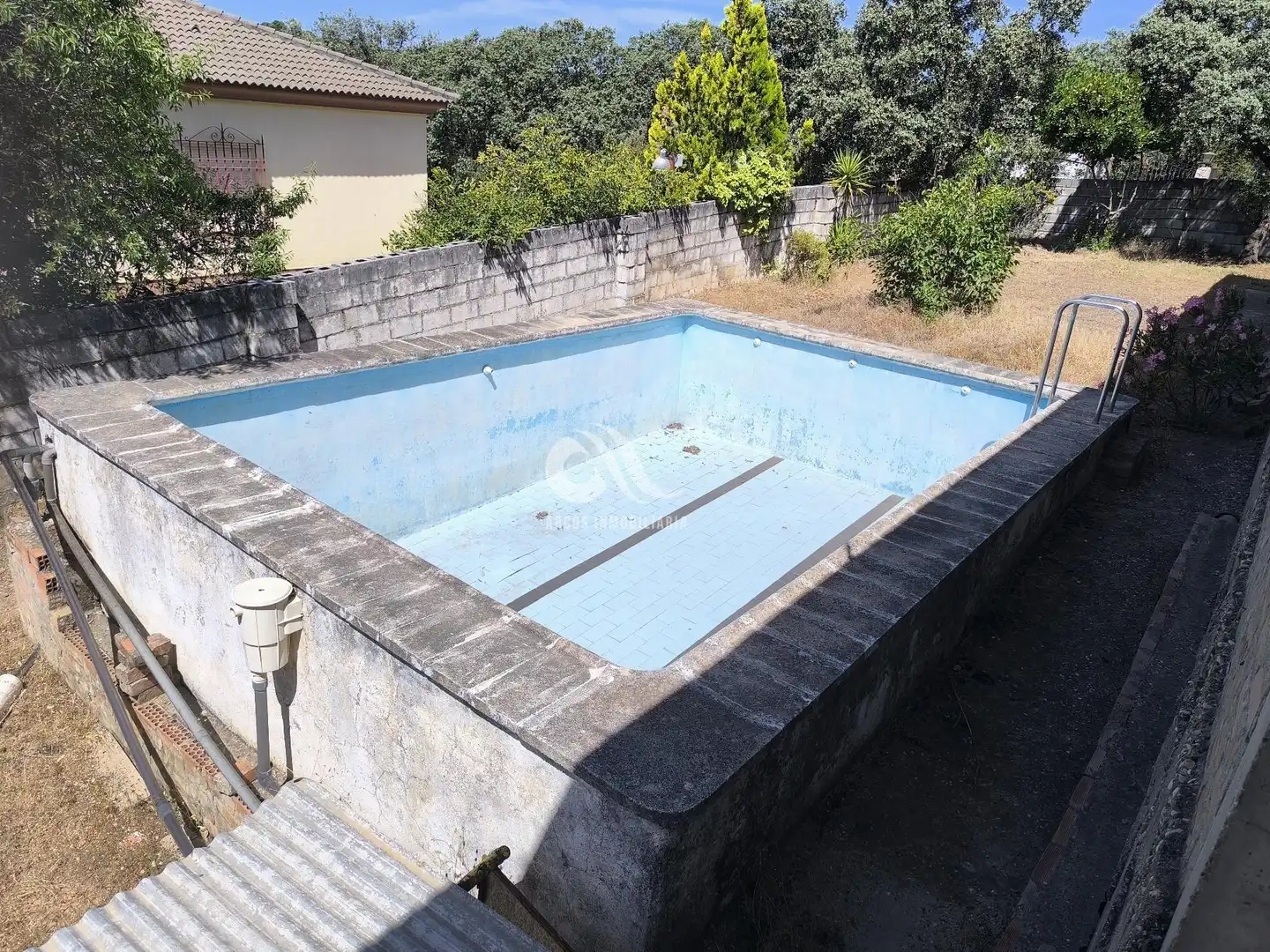 Piscina de Casa o chalet en venta en Córdoba