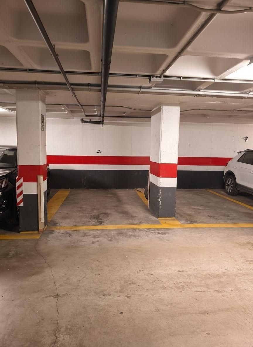 Aparcament de Garatge de lloguer en  Valencia Capital