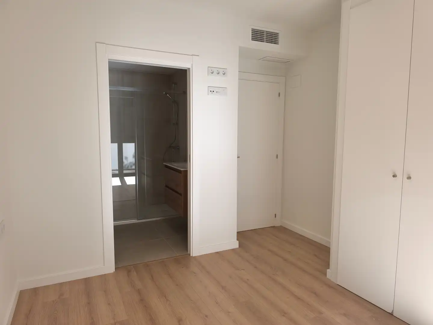Piso en venta en Cornellà de Llobregat, Barcelona