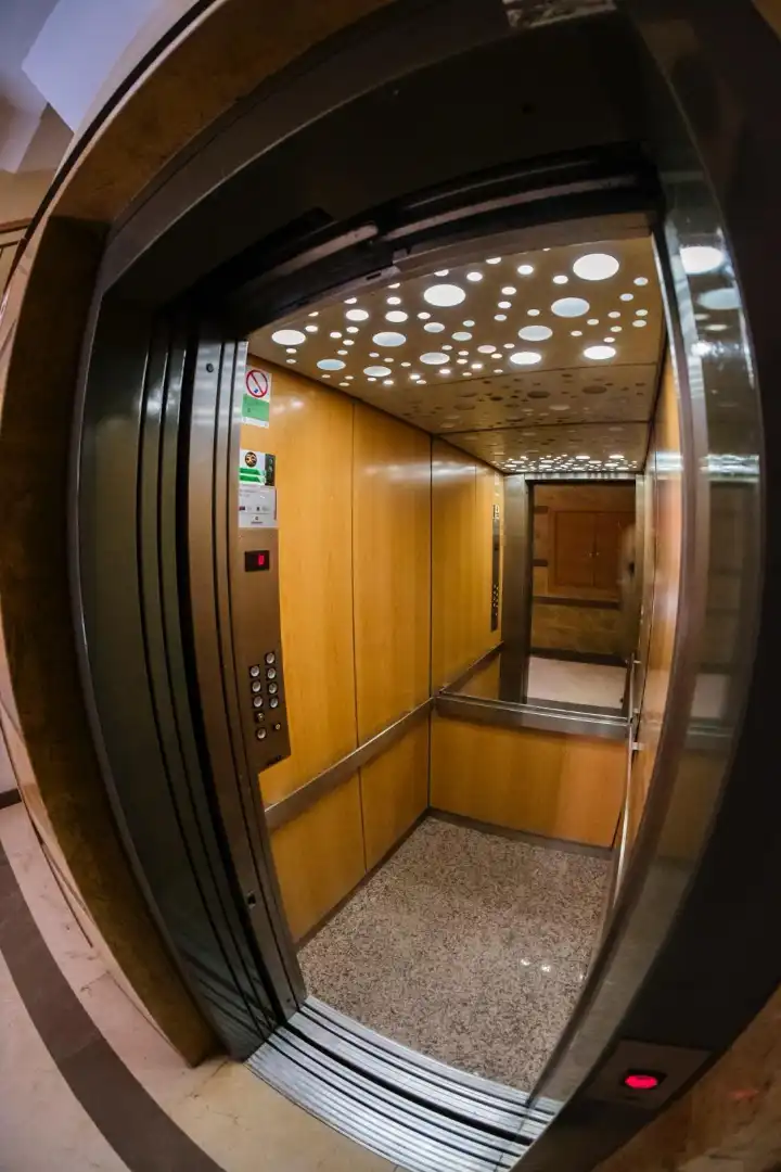 Piso en venta en Albacete con Aire acondicionado, Calefacción y Parquet