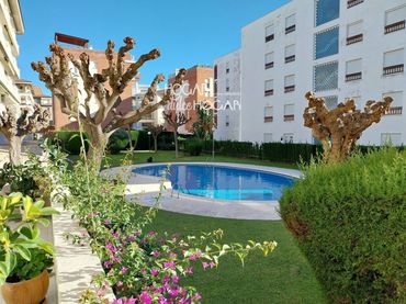 Pis amb piscina en venda a Cossetania