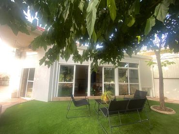 Villa con piscina in vendita a NUMERO 8