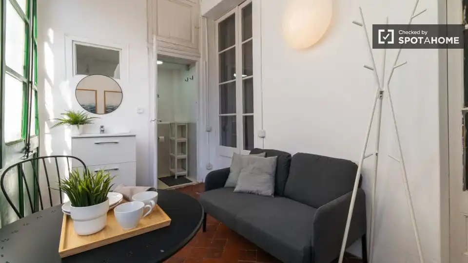 Living room of Flat for rent in Barcelona  with Air Conditioner, Heating and Furnished