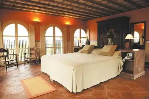 Habitación de Finca rústica en venta en Dos Hermanas