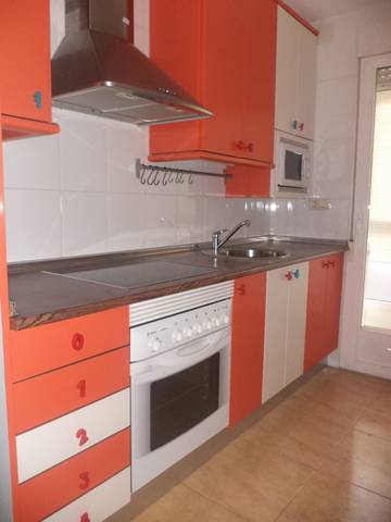 Apartamento en Alquiler en Calle Doctor Rodríguez de la Fuente, 11 en Zona Norte - Hospital - Urbanizaciones