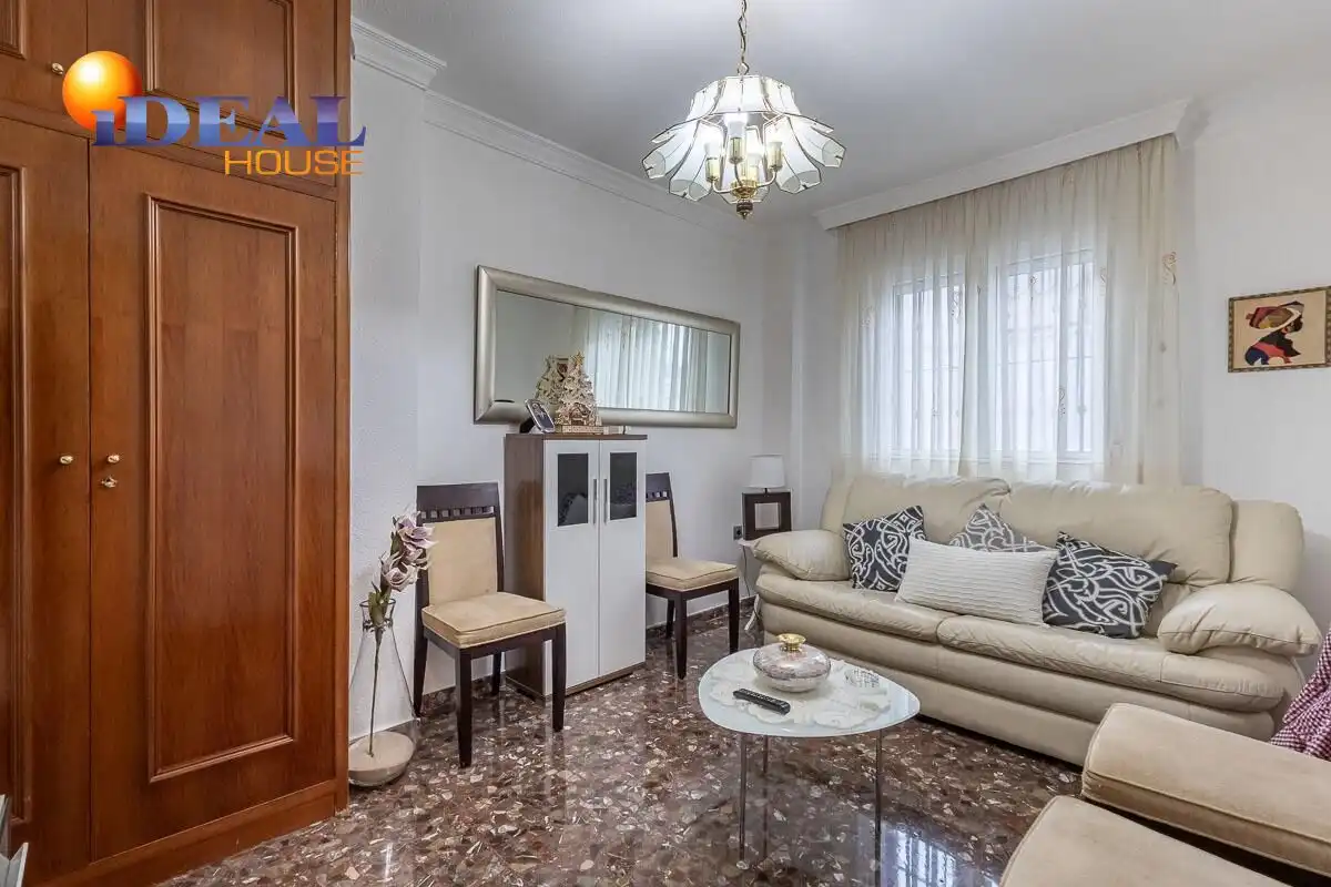 Casa en venta en Genil, imagen 8