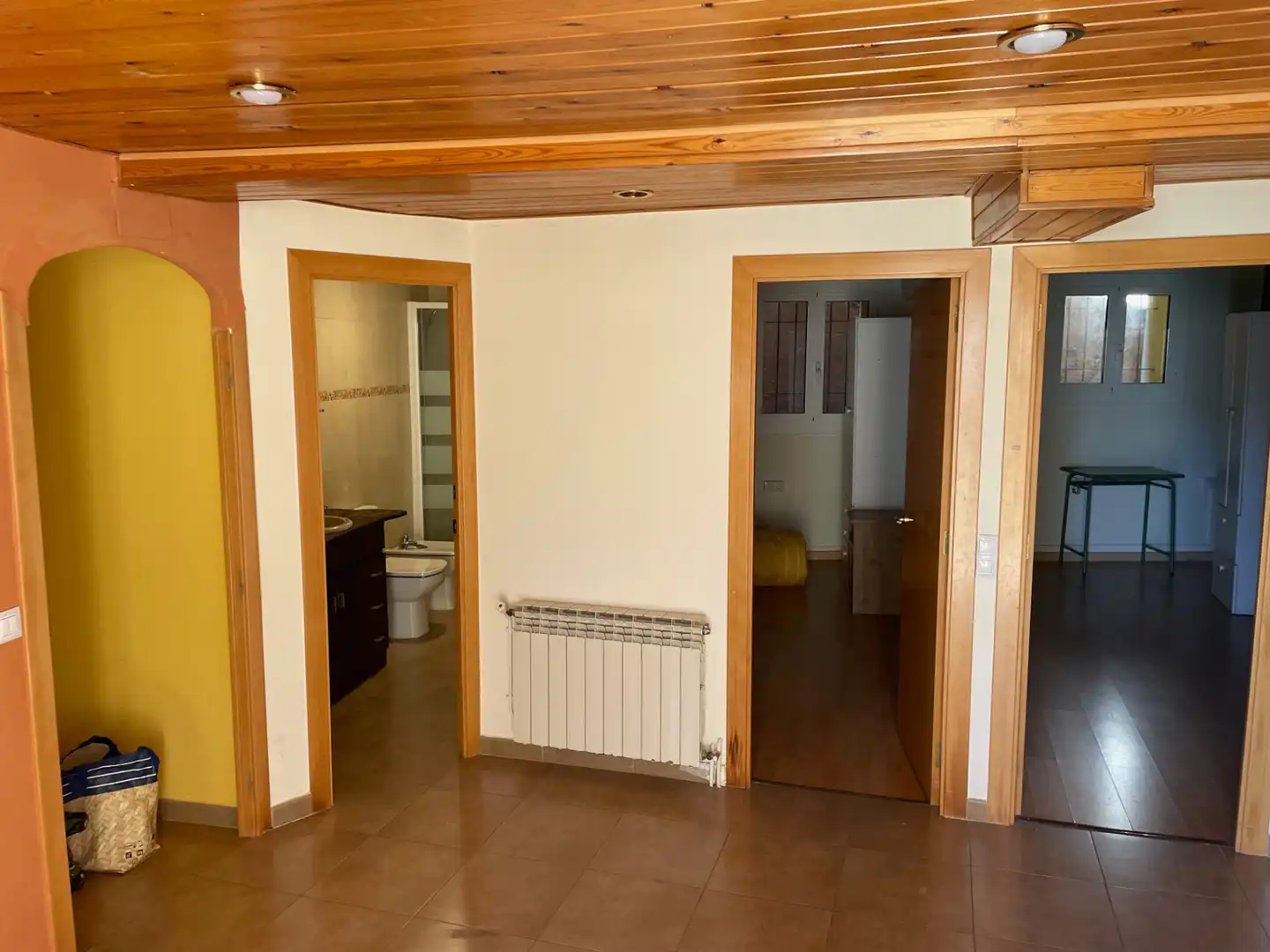 Haus oder Chalet zur Miete in Berga mit Heizung, Terrasse und Abstellraum