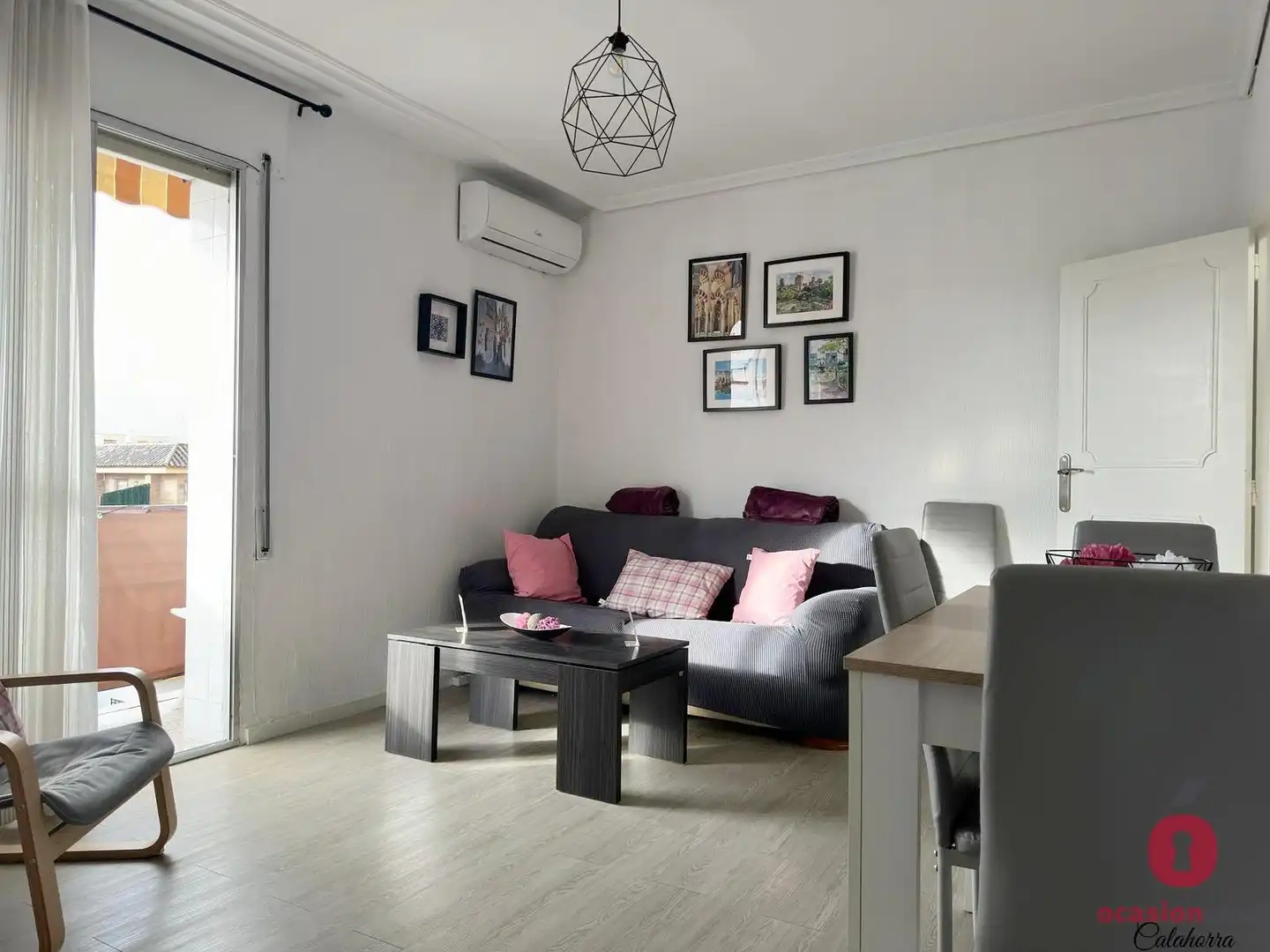Living room of Flat for sale in  Córdoba Capital  with Air Conditioner, Terrace and Furnished