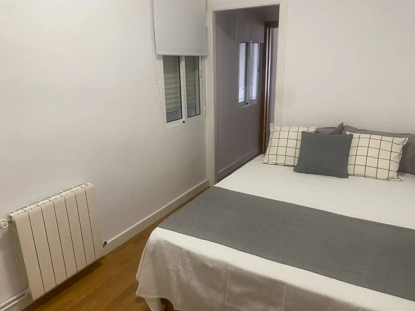 Flat with lift for sale in Avenida Sant Ramon Nonat 23, imagen 3