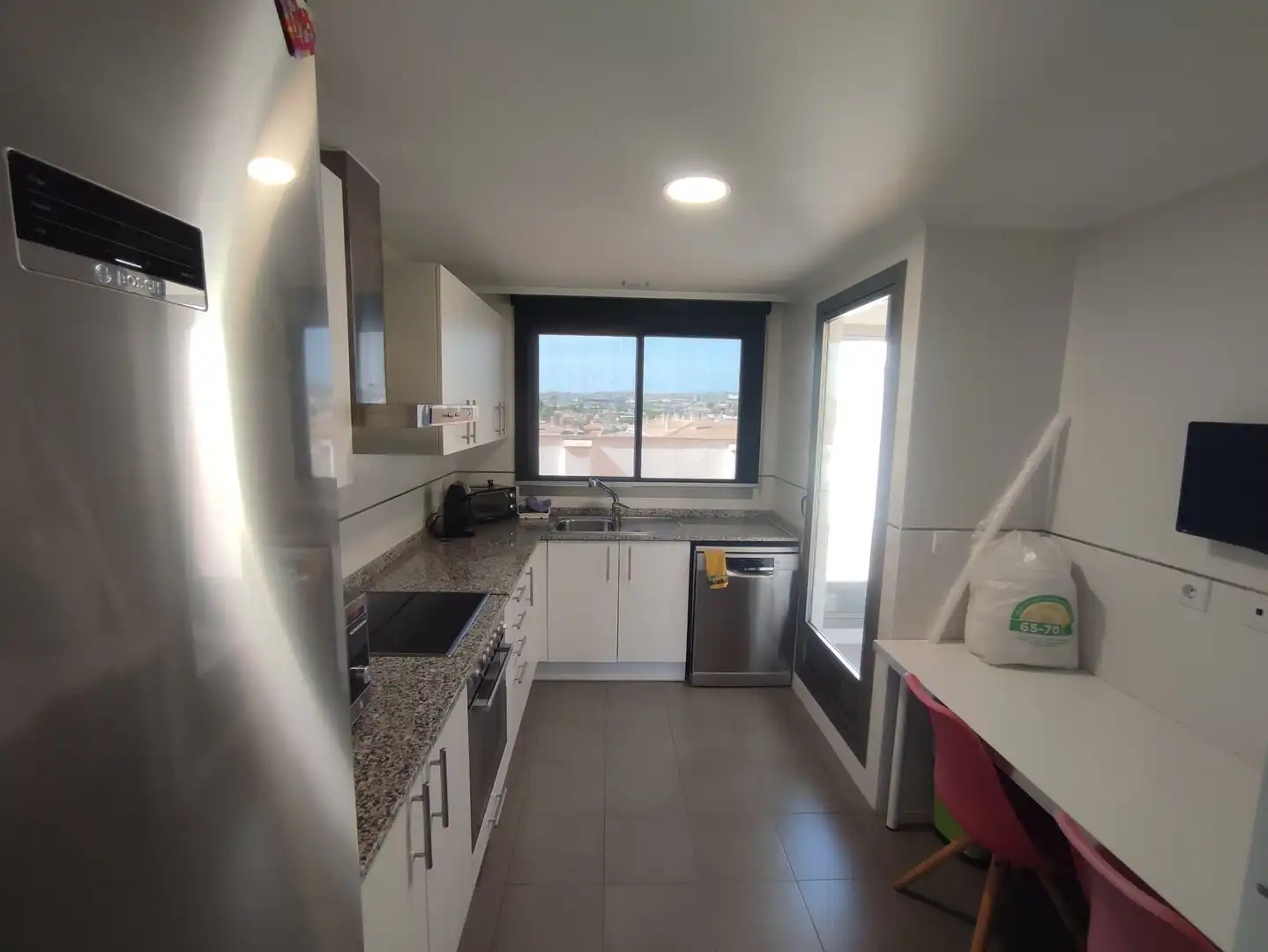 Cuina de Àtic de lloguer en Murcia amb Aire condicionat, Calefacció i Terrassa