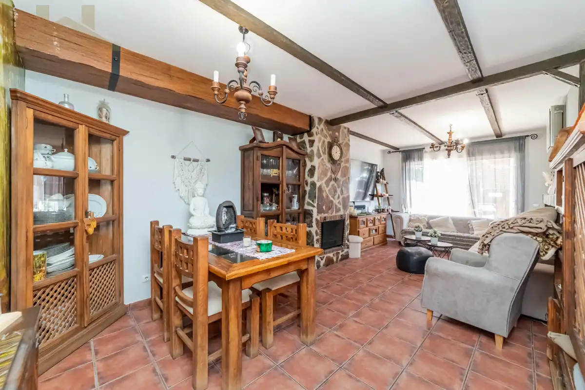 Living room of Detached homes for sale in San Martín de la Vega  with Air Conditioner, Heating and Private garden
