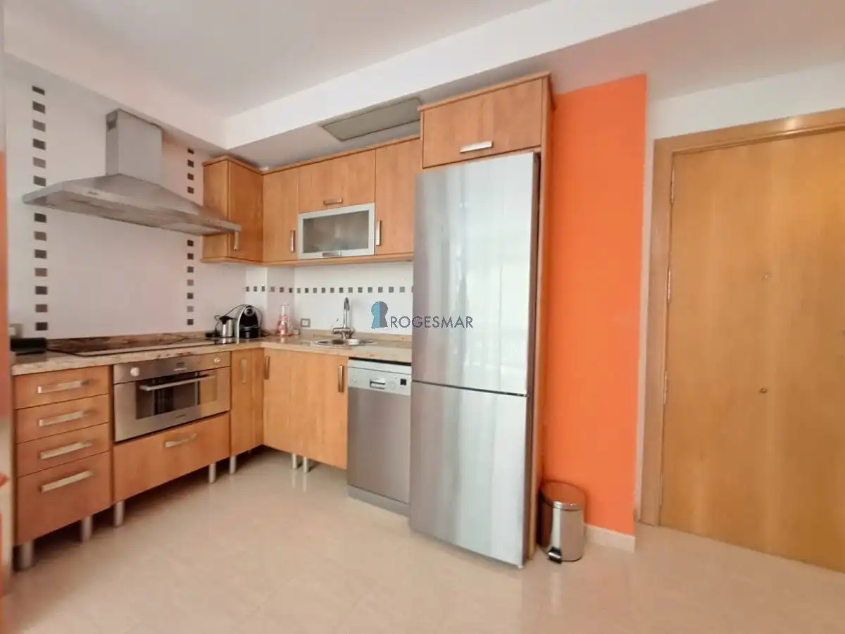 Cocina de Apartamento en venta en Benicasim / Benicàssim con Trastero y Piscina comunitaria