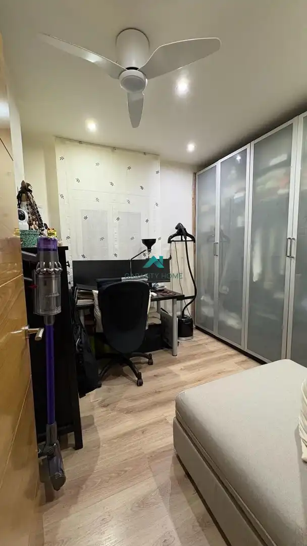 Piso en venta en Badalona con Aire acondicionado, Calefacción y Parquet