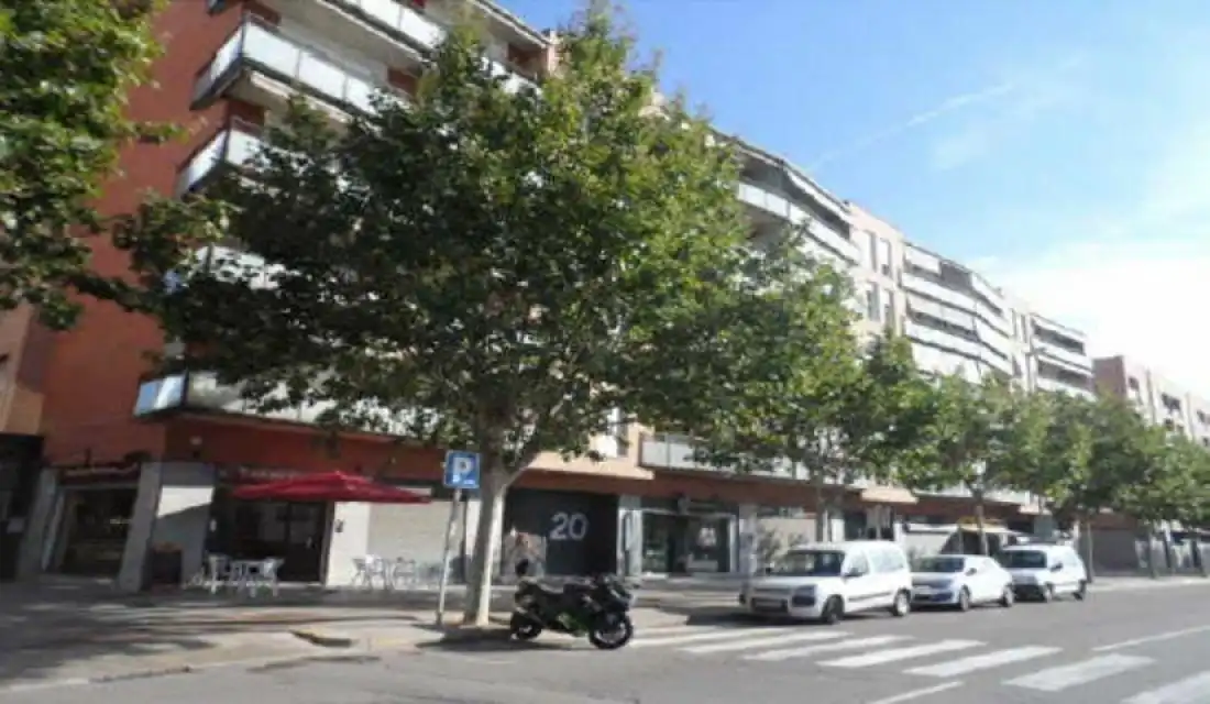 Vista exterior de Garaje en venta en Santa Perpètua de Mogoda