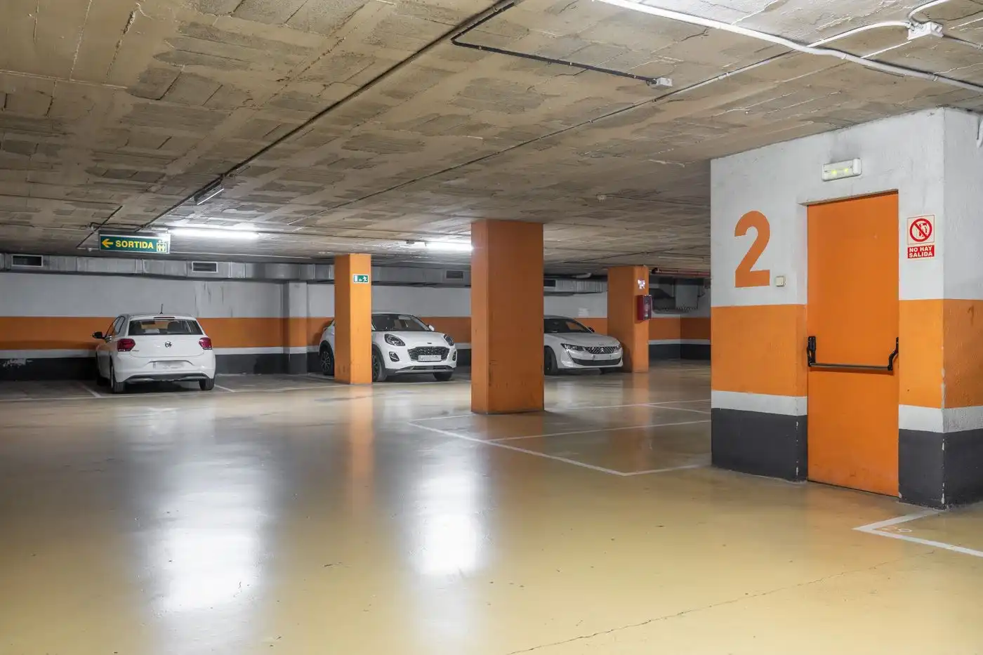 Parkplatz von Garage zur Miete in Barcelona