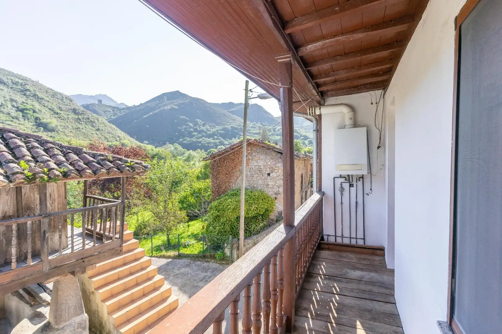 Terrassa de Casa o xalet en venda en Ribera de Arriba amb Calefacció, Jardí privat i Terrassa