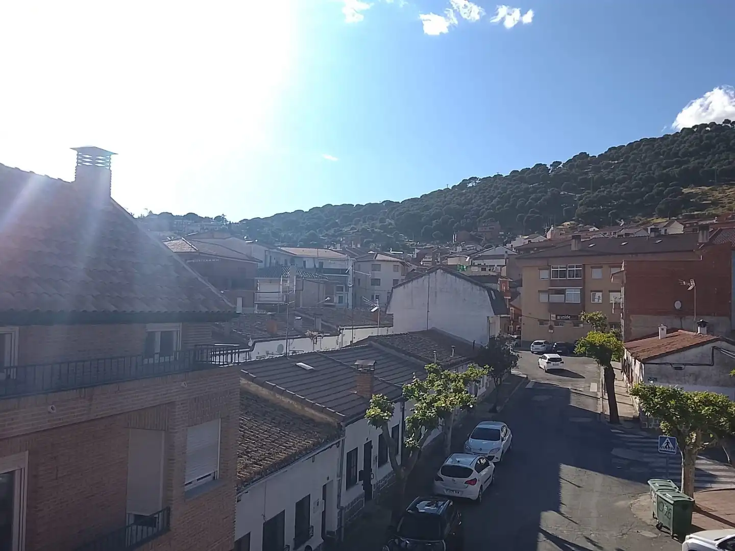 Außenansicht von Wohnung zum Verkauf in El Hoyo de Pinares  mit Heizung, Terrasse und Abstellraum