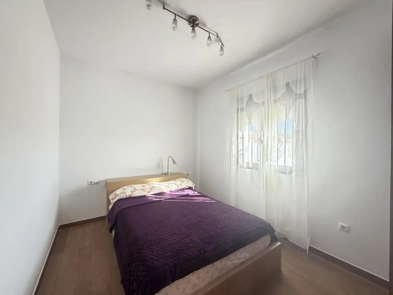 Bedroom of Houses for sale in Almendralejo