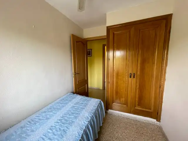 Habitación de Piso en venta en Alicante / Alacant con Terraza, Trastero y Amueblado