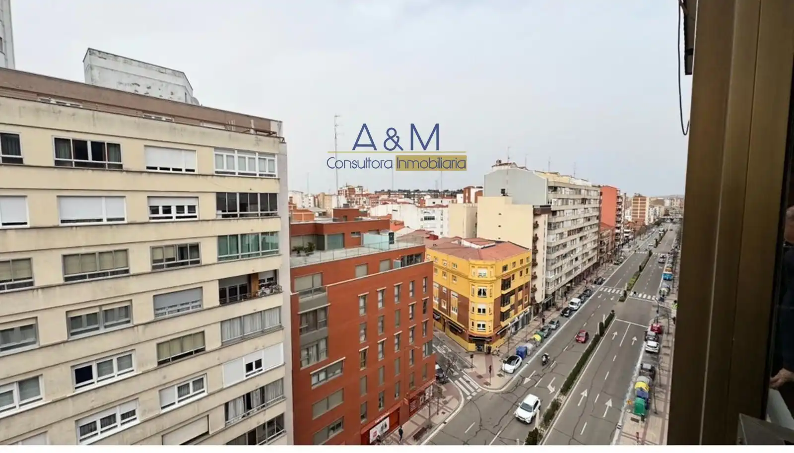 Vista exterior de Pis en venda en Simancas amb Calefacció, Parquet i Terrassa