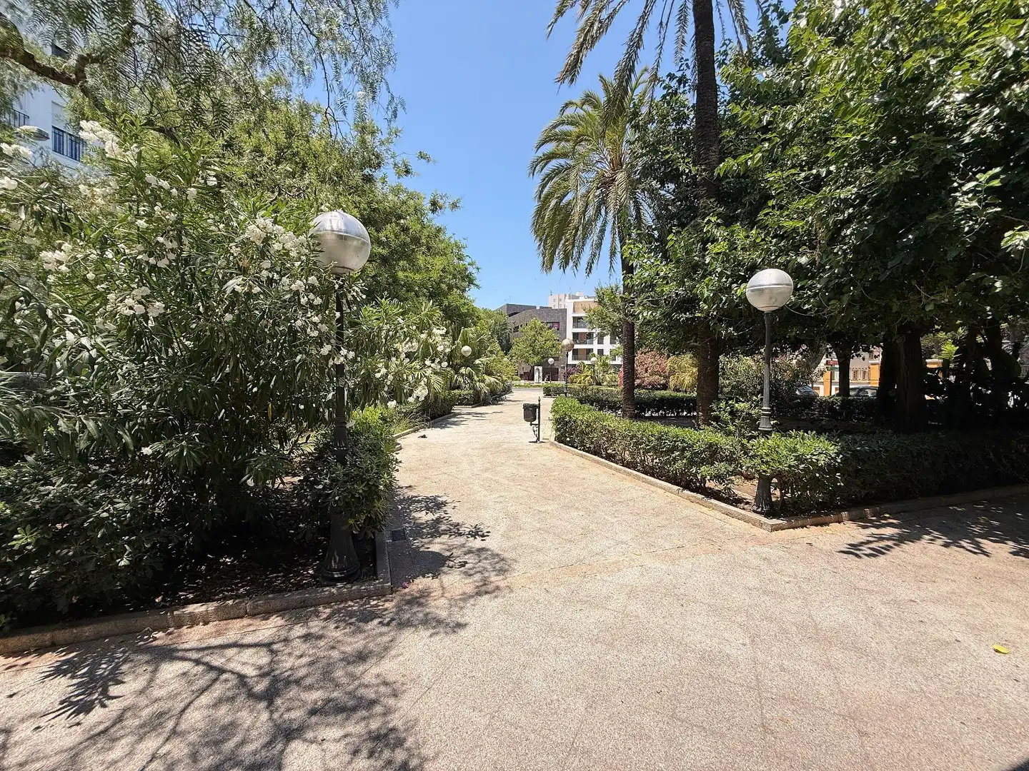Vista exterior de Piso en venta en Cádiz