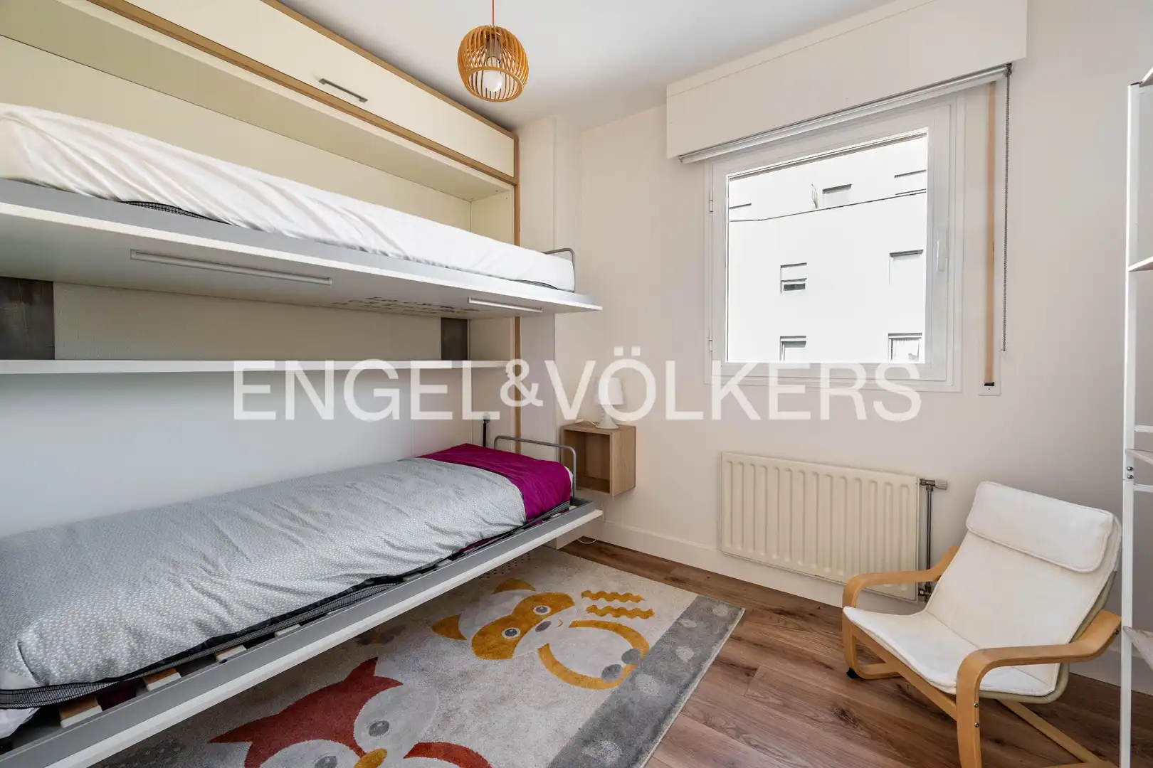 Habitación de Piso en venta en Donostia - San Sebastián  con Calefacción y Trastero