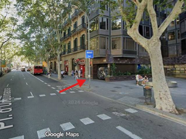 Garaje en Venta en Plaça d'Urquinaona, 6 en Dreta de l'Eixample