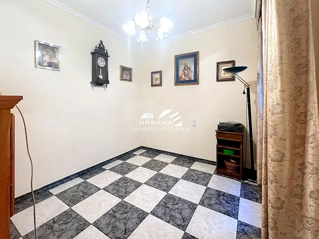 Flat for sale in Lucena