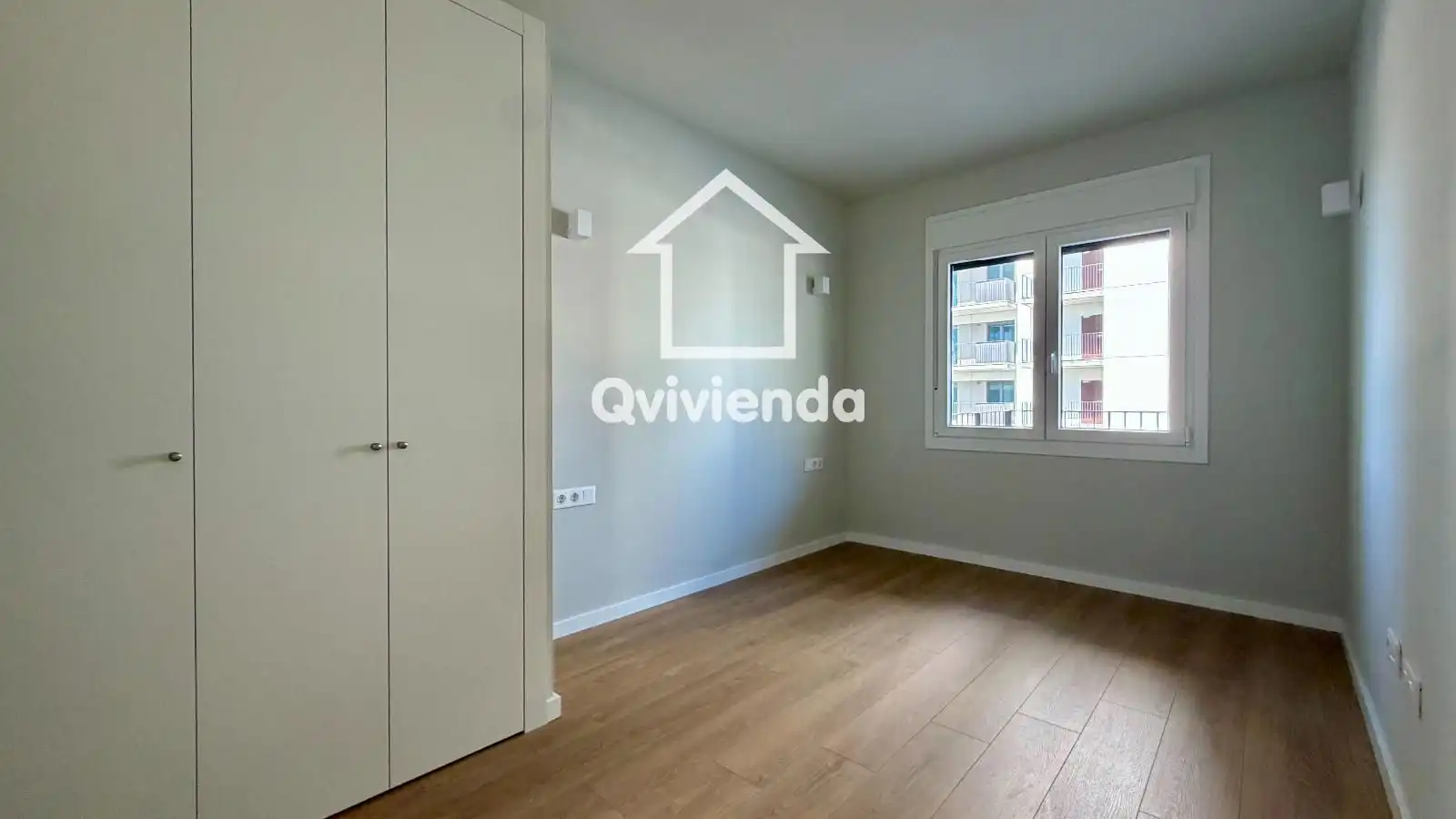 Habitación de Piso de alquiler en Terrassa con Aire acondicionado, Calefacción y Parquet