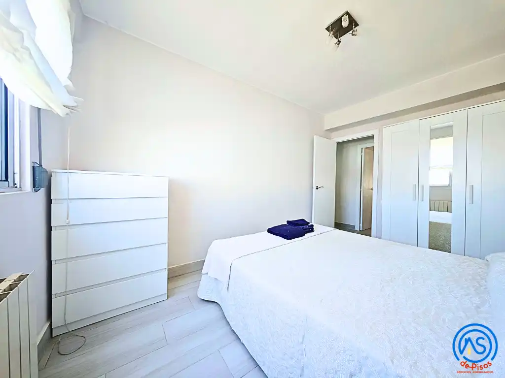 Flat for rent in Calle de Miraflores, 12, La Granja