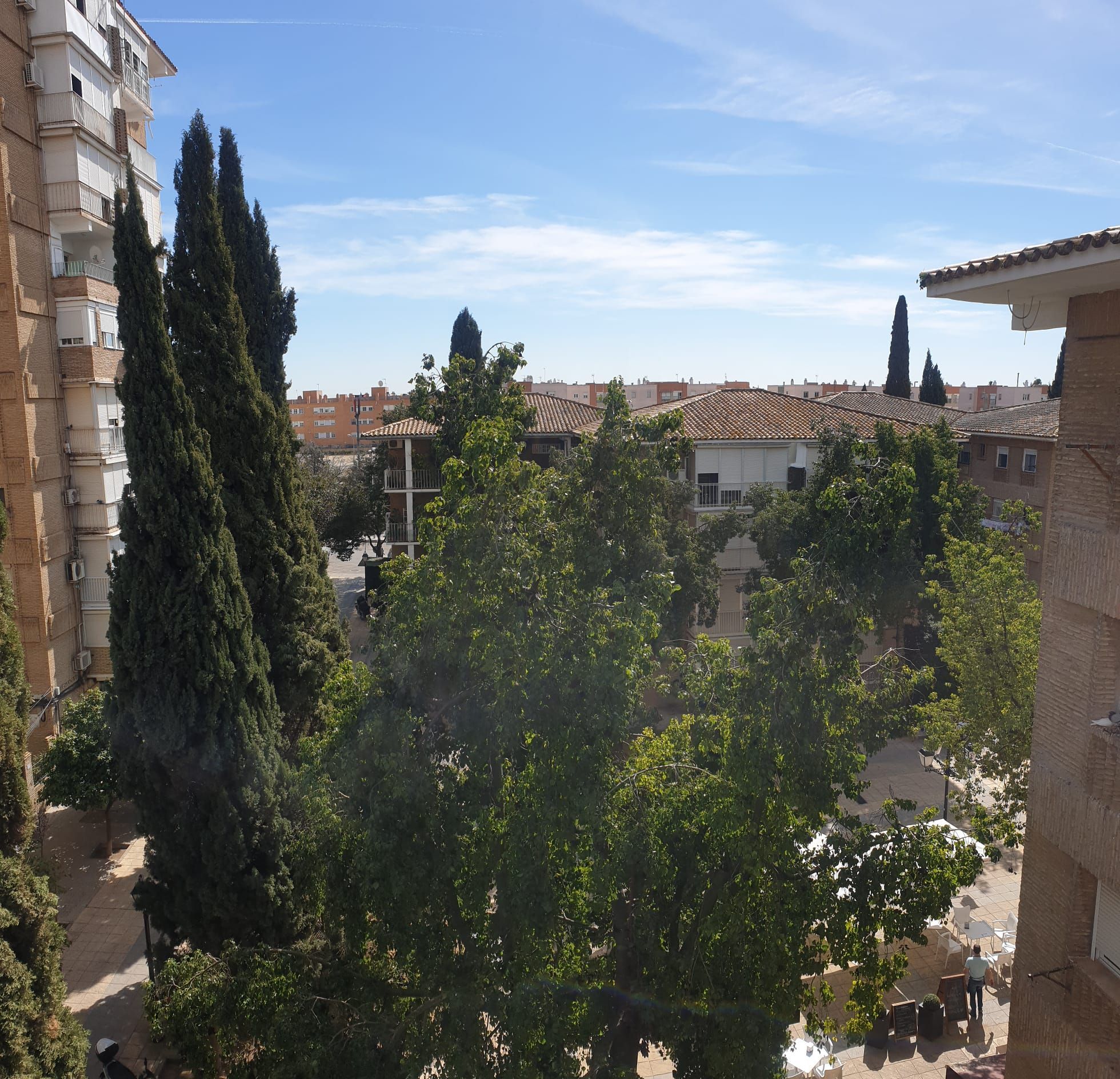 Exterior view of Flat to rent in Mairena del Aljarafe  with Air Conditioner and Terrace