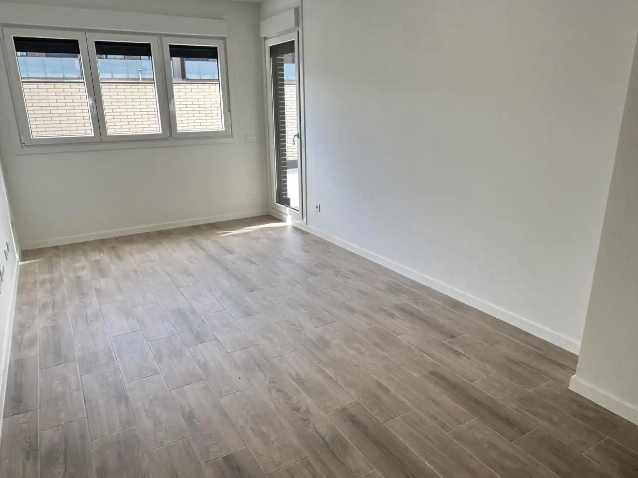 Ground floor with pool to rent in Avenida de Aguas Vivas, imagen 8
