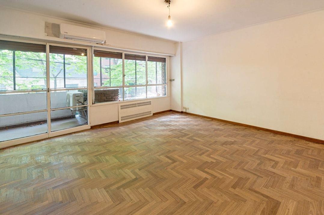 Sala d'estar de Pis en venda en  Madrid Capital amb Terrassa