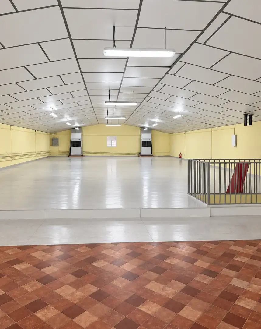 Nau industrial en venda en Estepona