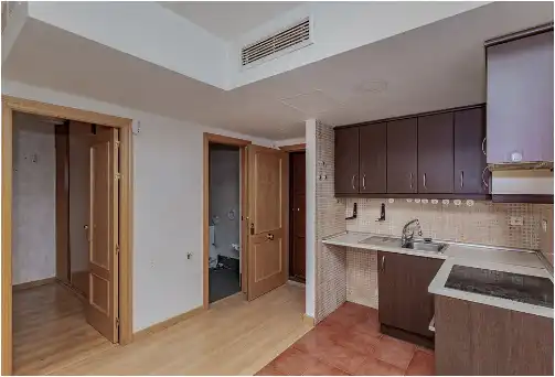 Küche von Wohnung zum Verkauf in Aranjuez mit Klimaanlage und Abstellraum