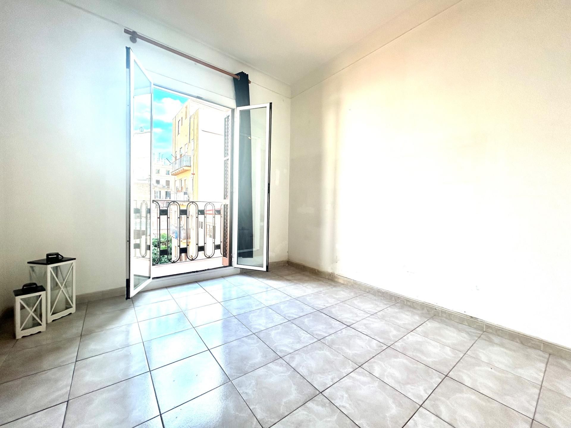 Bedroom of Apartment for sale in  Barcelona Capital  with Air Conditioner, Heating and Parquet flooring