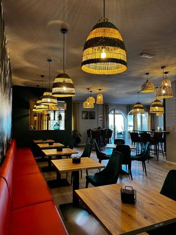 Local comercial en Alquiler en Mojácar Playa - Las Ventanicas - La Paratá