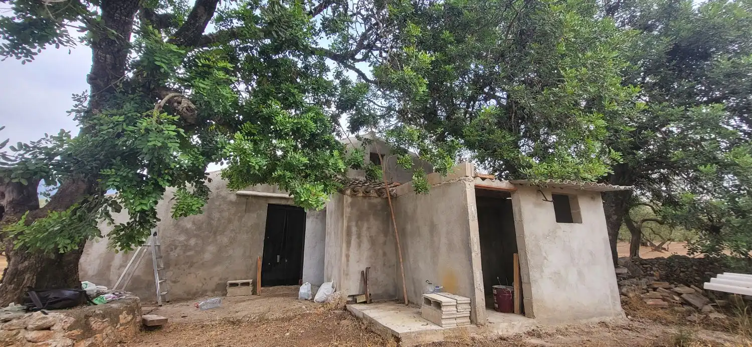 Casa rustica in vendita a Partida Clot de l`Olivera