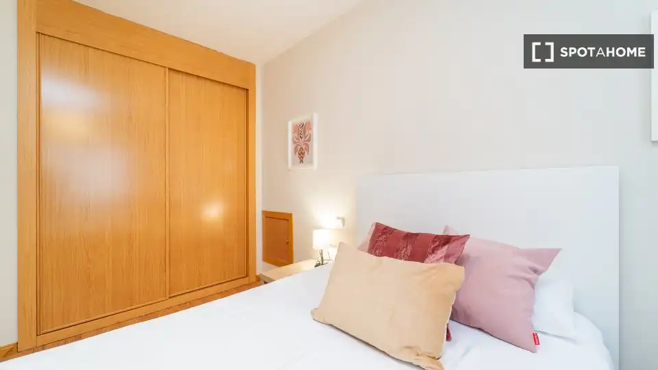 Habitación de Piso para compartir en Sevilla la Nueva, Madrid
