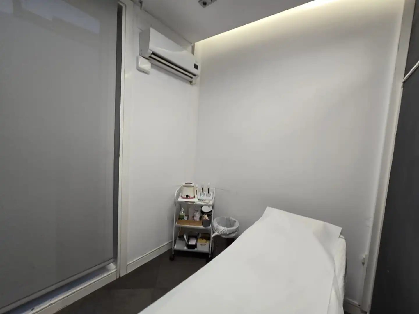 Business premises for transfer in Ciutat Vella, imagen 9