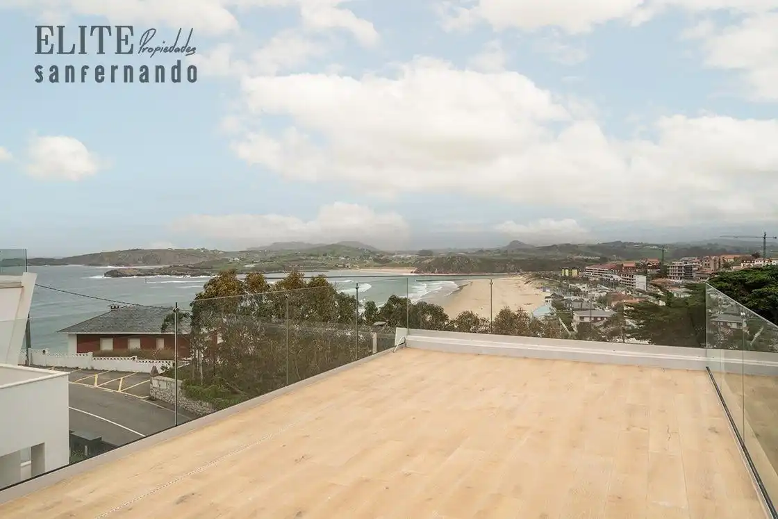 Terraza de Casa o chalet en venta en Suances con Calefacción, Jardín privado y Piscina