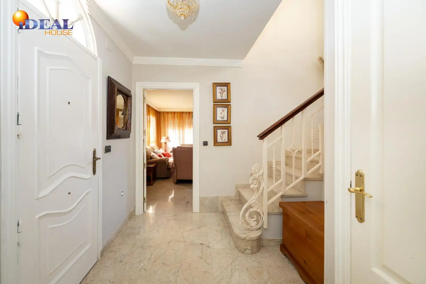 Villa mit Terrasse zum Verkauf in Urbanizaciones, imagen 8